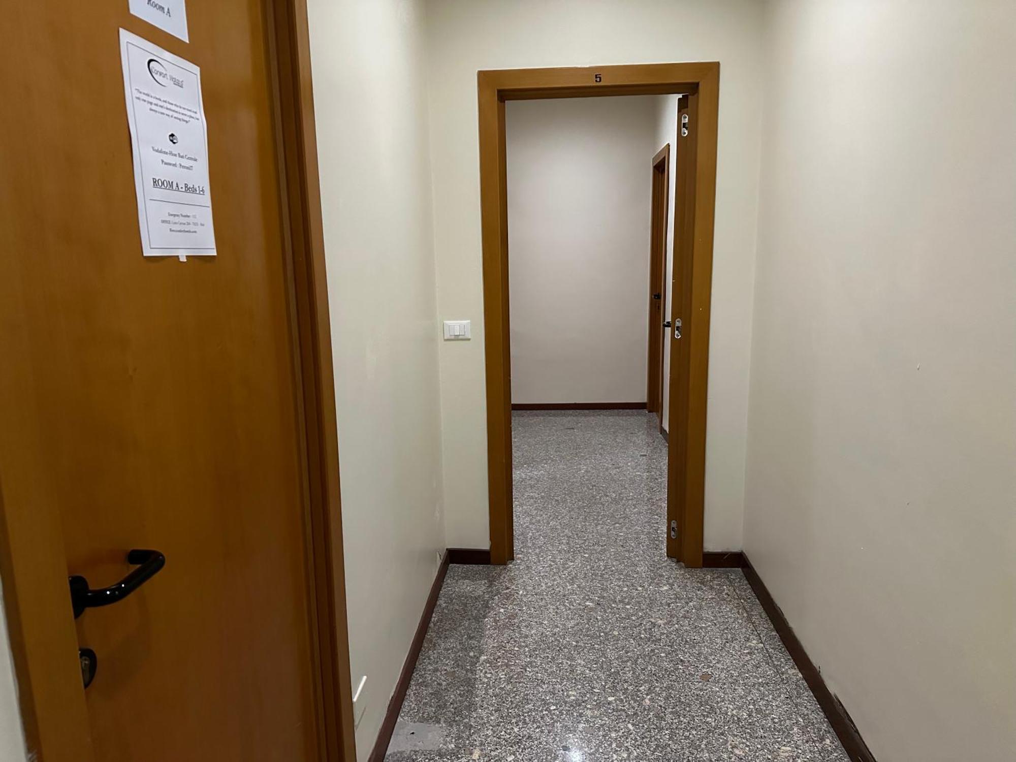 Cconforthotels Host Bari Centrale Exteriör bild